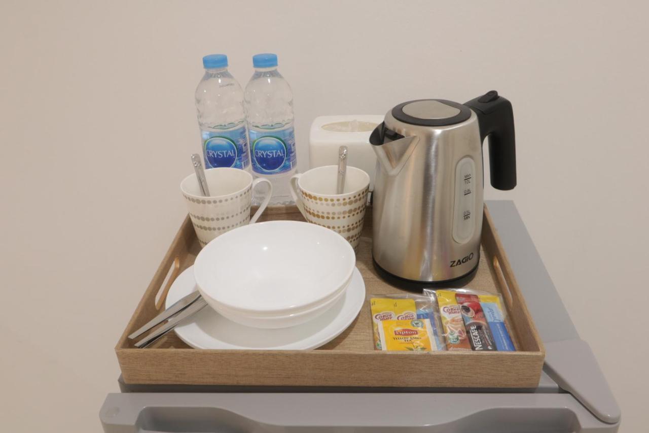 ตะวันแมนชั่น Apartment Ban Na Kha Exterior photo