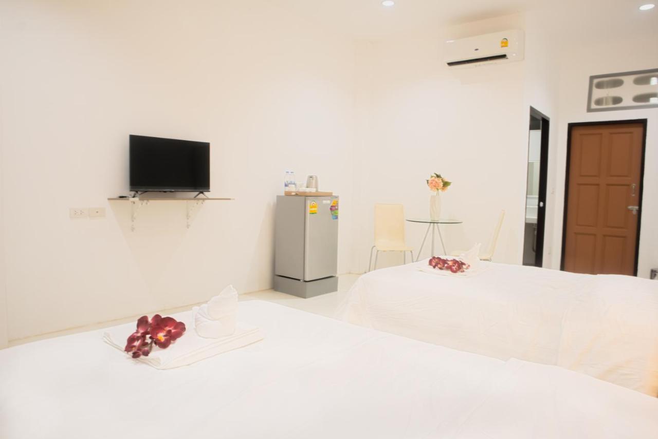 ตะวันแมนชั่น Apartment Ban Na Kha Exterior photo